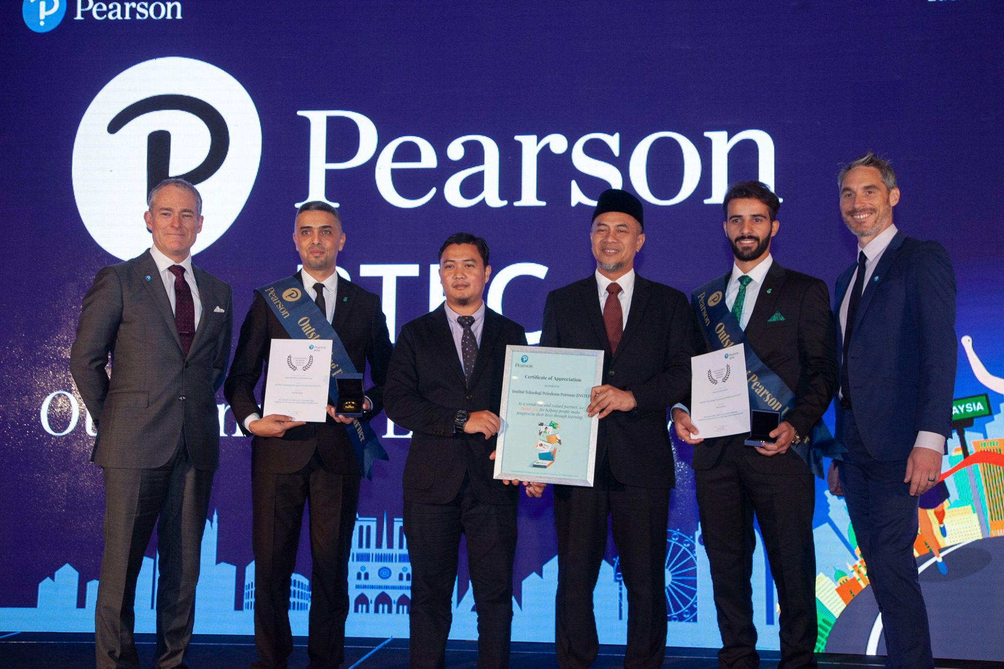 INSTEP Iraqi Learners Won Outstanding Pearson Learner Awards