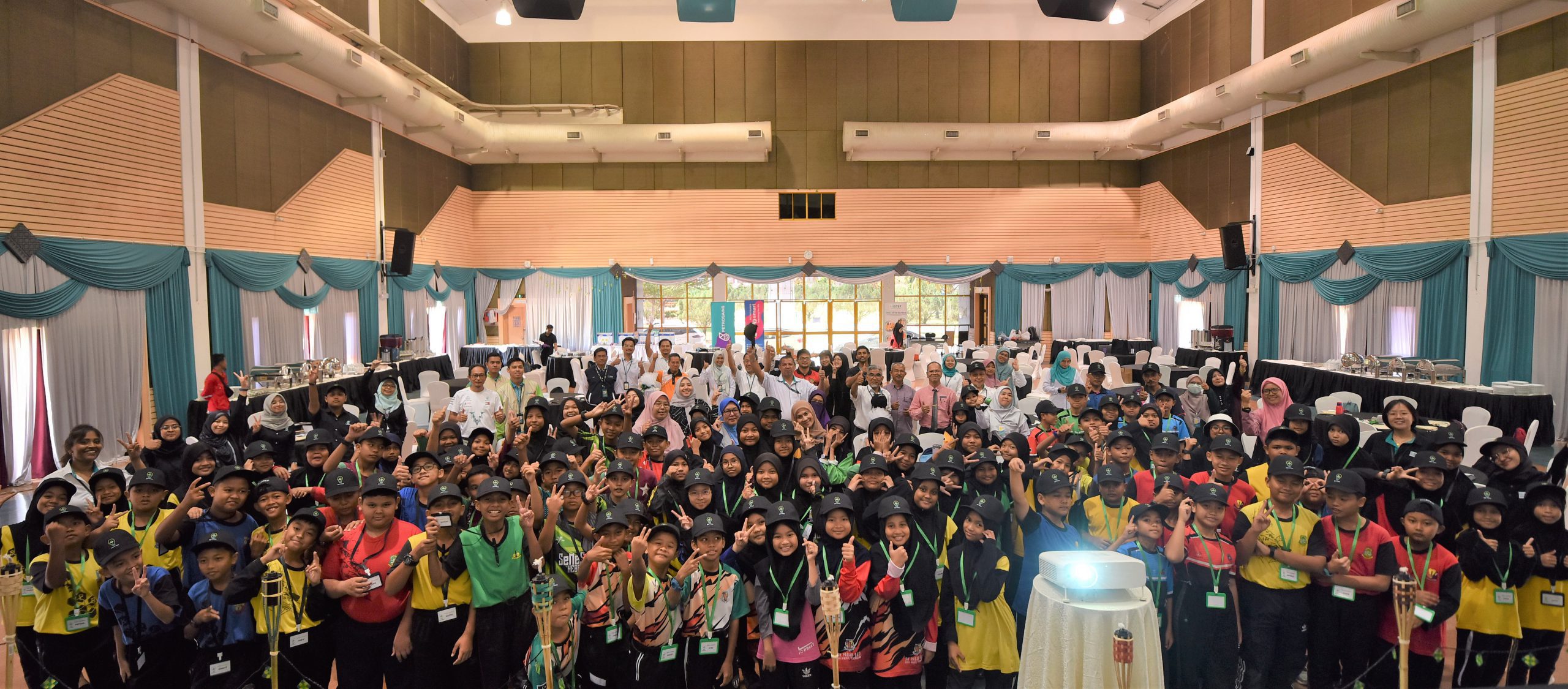 64 Primary School Students were appointed as new INSTEP’s Sustainability Agents through its Signature Planting Tomorrow: Edu-Lestari 2023
