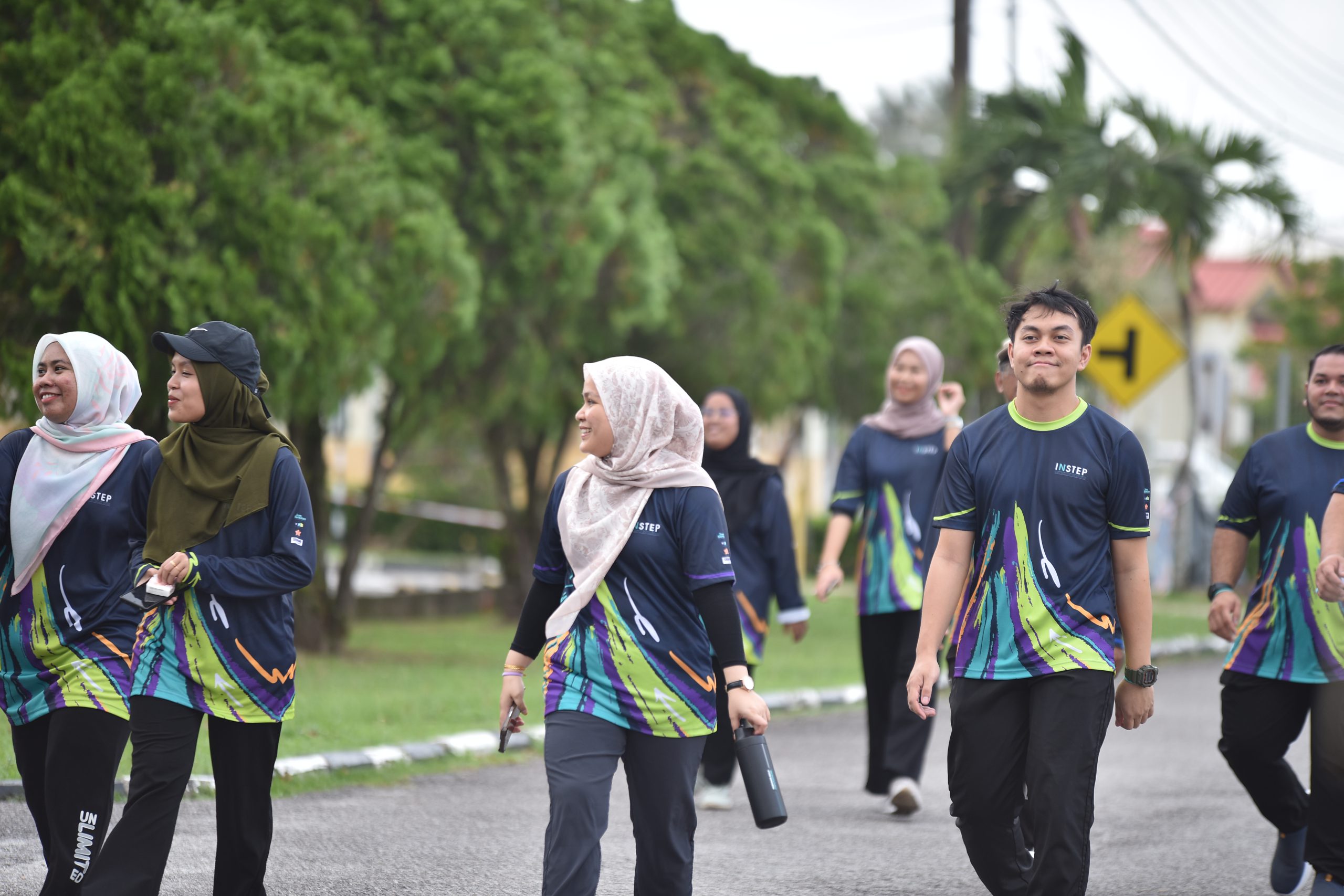 Stepping up the daily campus stroll to a light jog or even amping it up to a sprint, a dash of competitiveness livened up the evening.