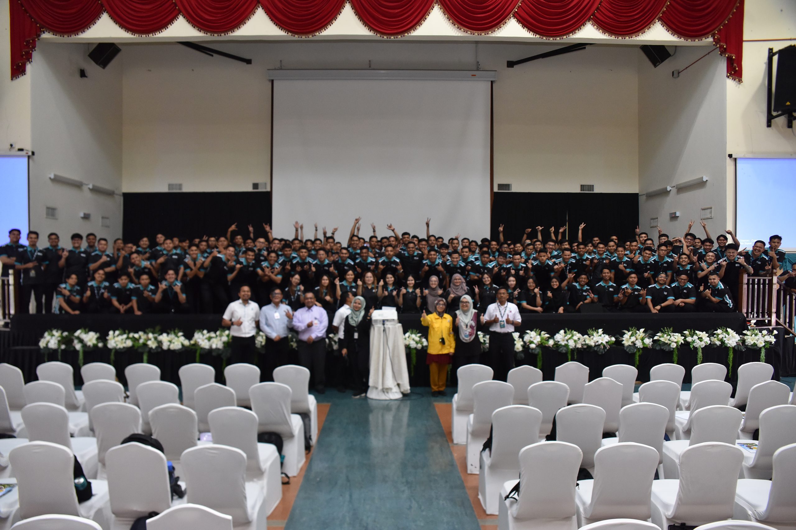 Students attending the induction event the day after registration day.