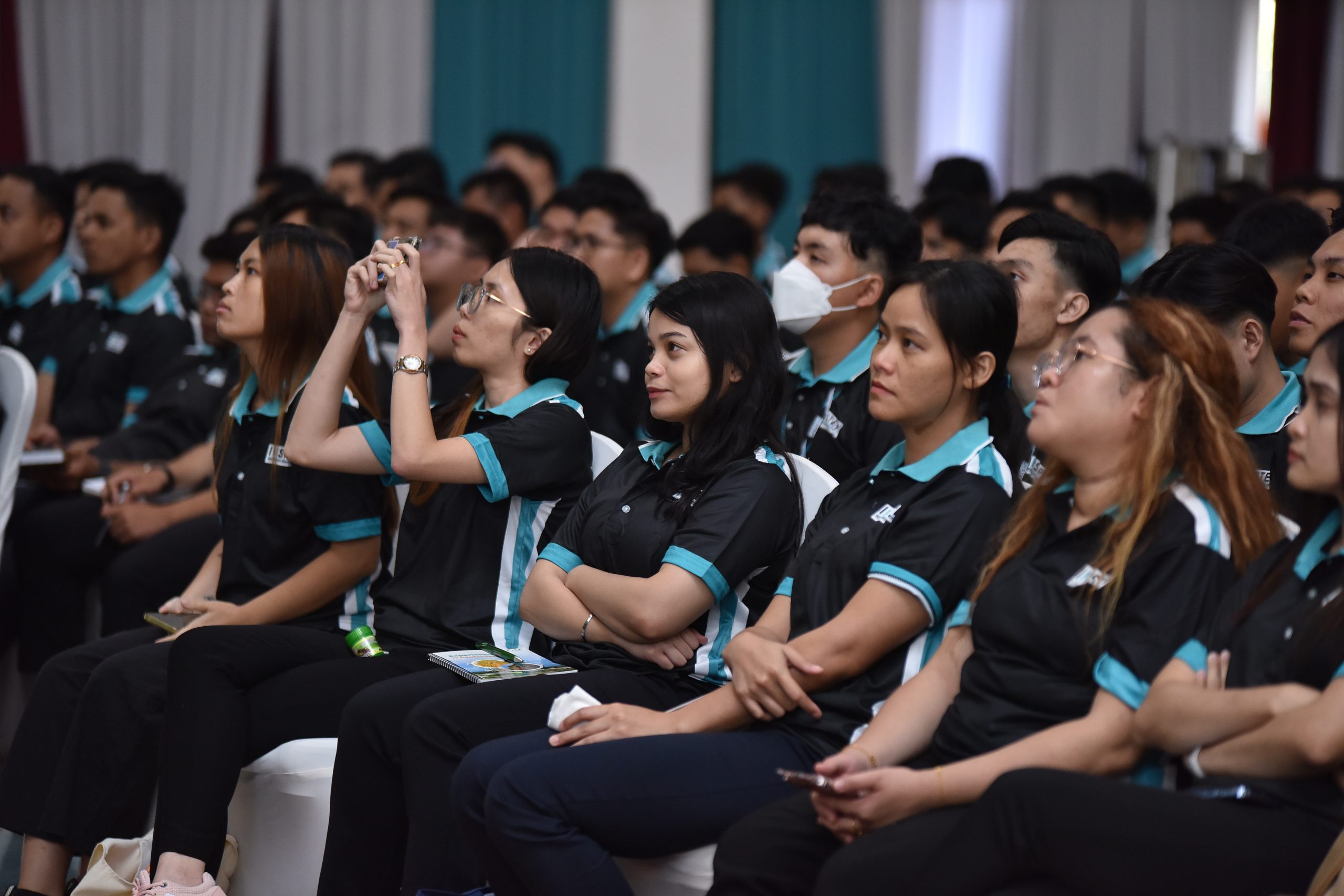 Students attending the induction event the day after registration day.